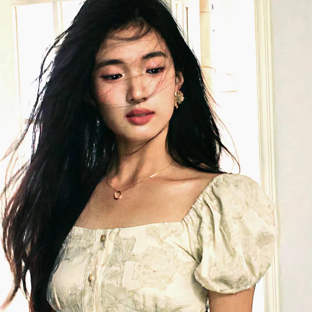 山林中头一个女人